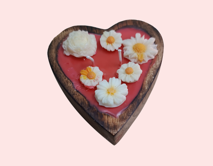 Tohafa Heart Small Wood Scented Candle